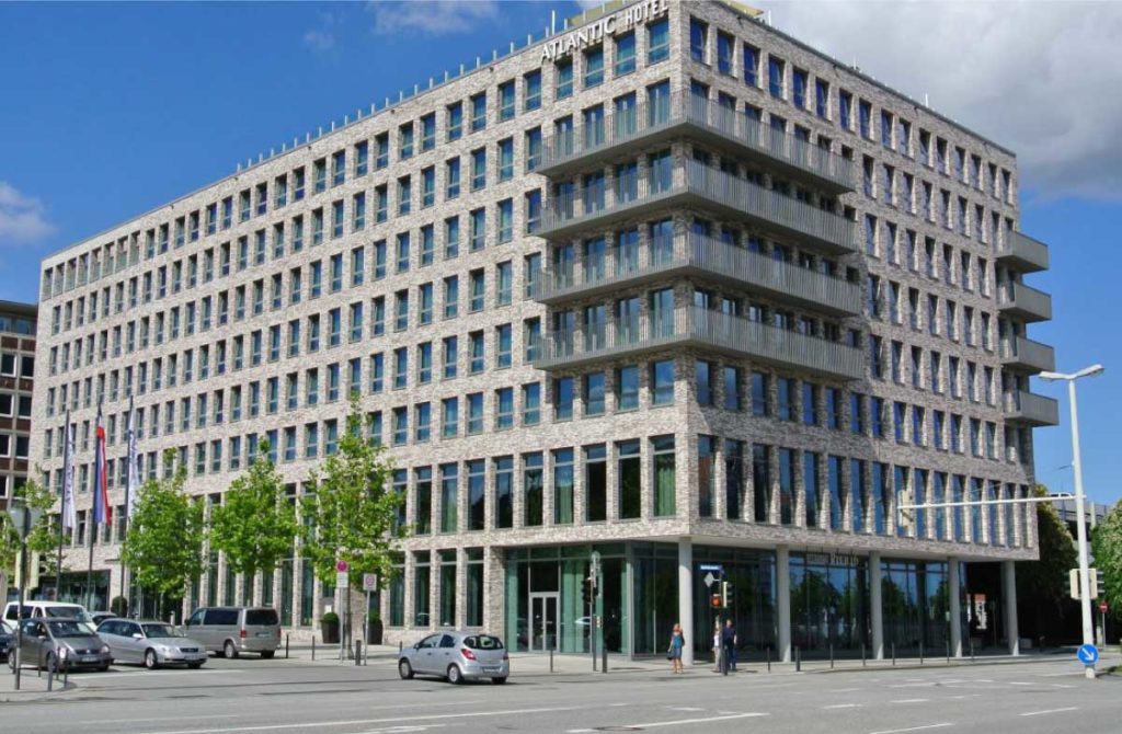 Hotel mit strukturierter TV- und Netzversorgung